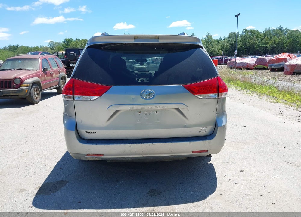 2012 TOYOTA SIENNA XLE LIMITED VIN: 5TDDK3DC9CS035753