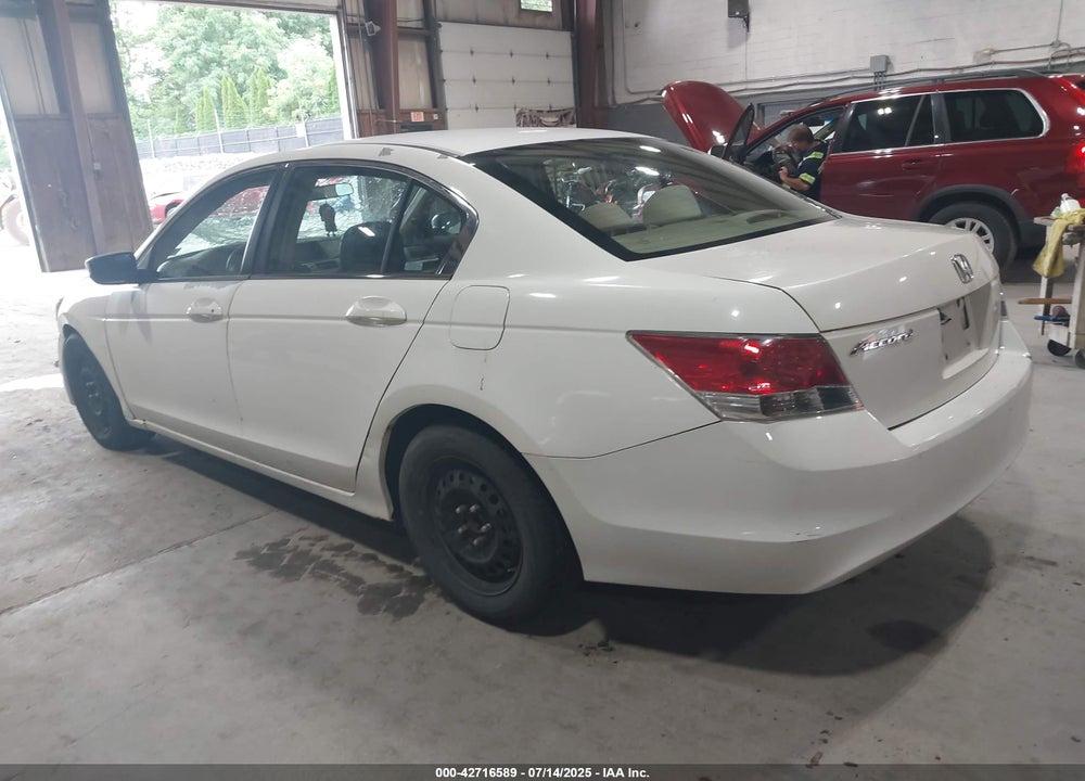2008 HONDA ACCORD 2.4 LX VIN: 1HGCP26318A155556