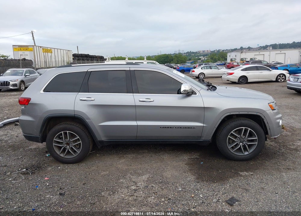 2020 JEEP GRAND CHEROKEE VIN: 1C4RJEBG4LC265390