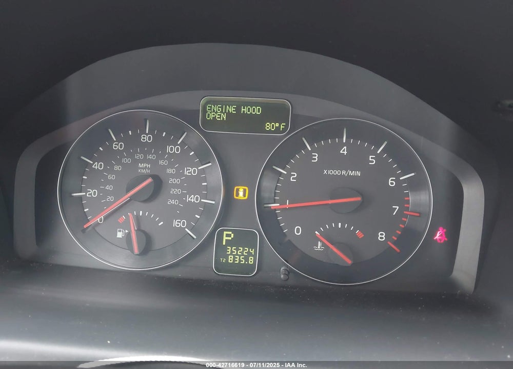2008 VOLVO C70 VIN: YV1MC67278J052597