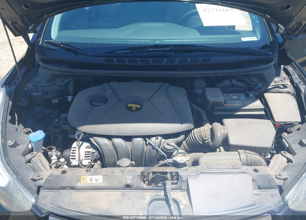 2014 HYUNDAI ELANTRA VIN: 5NPDH4AEXEH490453