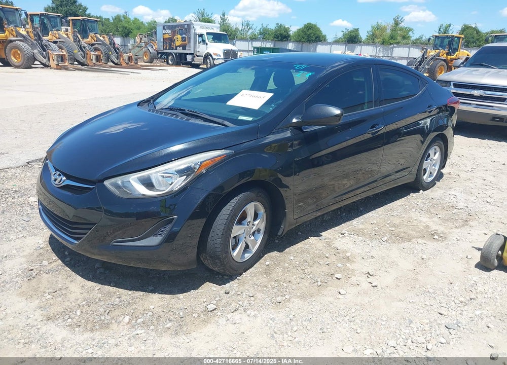 2014 HYUNDAI ELANTRA VIN: 5NPDH4AEXEH490453