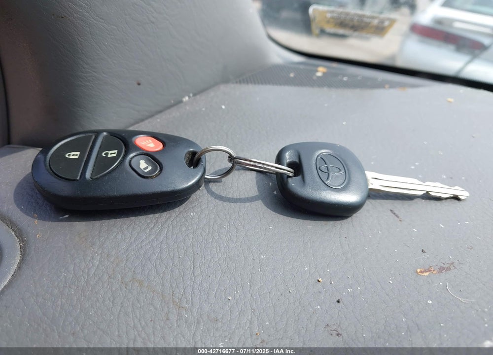 2006 TOYOTA SIENNA LE VIN: 5TDZA23C46S528684