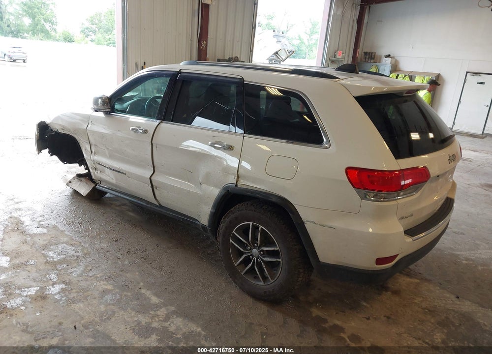 2017 JEEP GRAND CHEROKEE VIN: 1C4RJFBG7HC742634