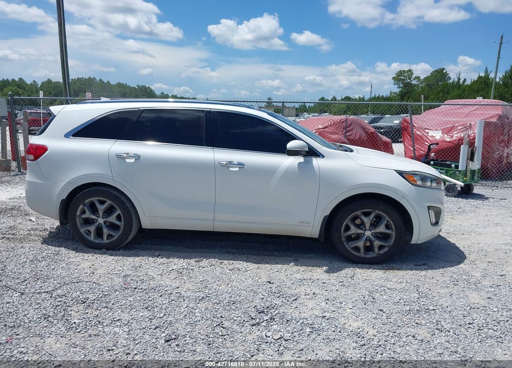 2017 KIA SORENTO 3.3L SX VIN: 5XYPKDA50HG265369