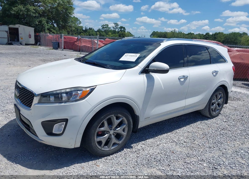 2017 KIA SORENTO 3.3L SX VIN: 5XYPKDA50HG265369