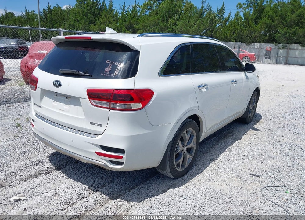 2017 KIA SORENTO 3.3L SX VIN: 5XYPKDA50HG265369