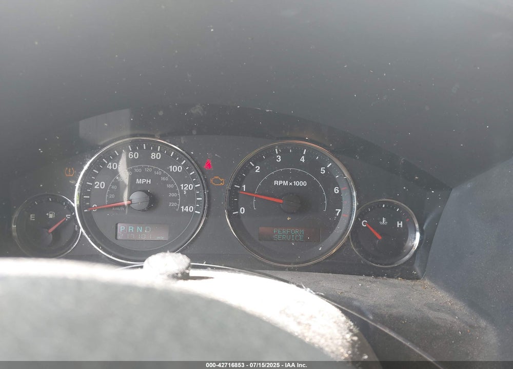 2006 JEEP COMMANDER VIN: 1J8HH48N26C165812