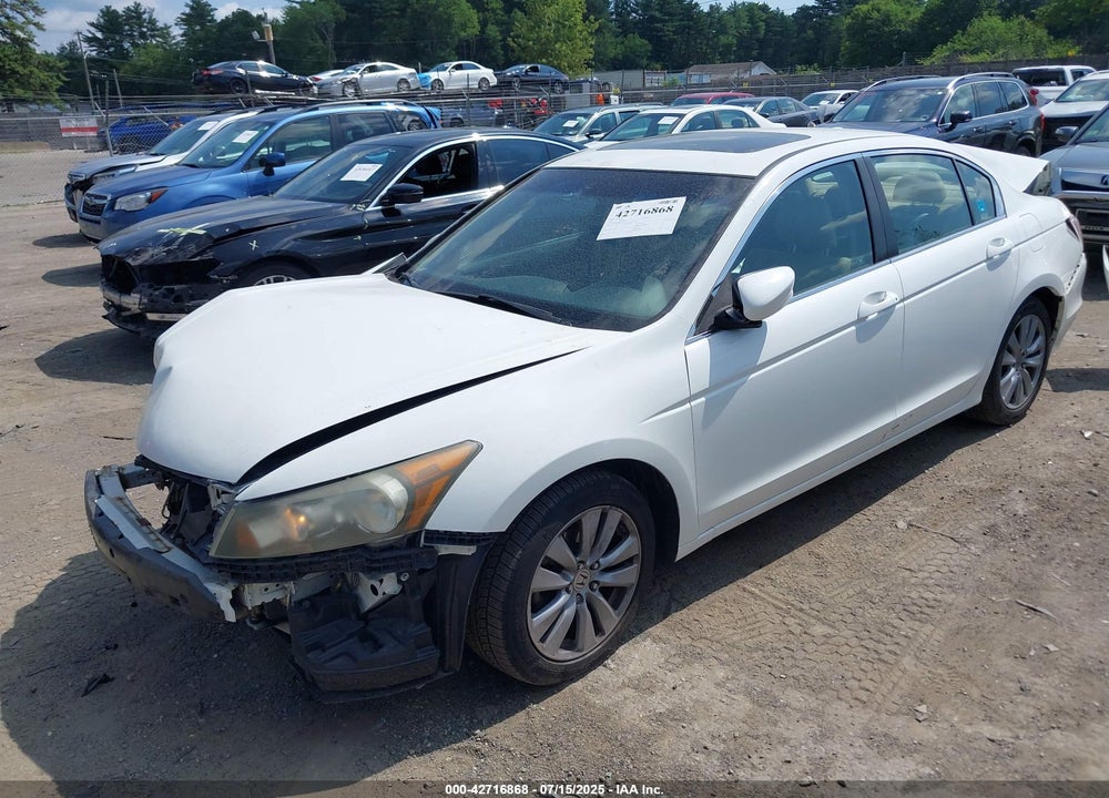 2011 HONDA ACCORD VIN: 1HGCP2F86BA018437