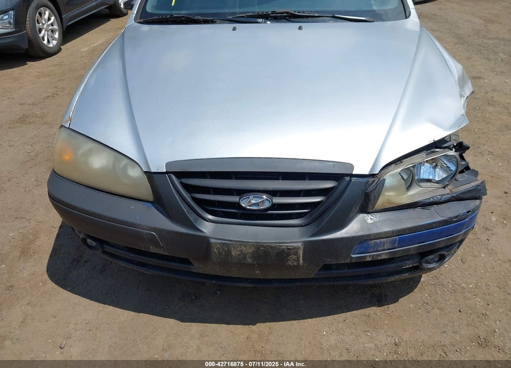 2005 HYUNDAI ELANTRA VIN: KMHDN46D75U006667