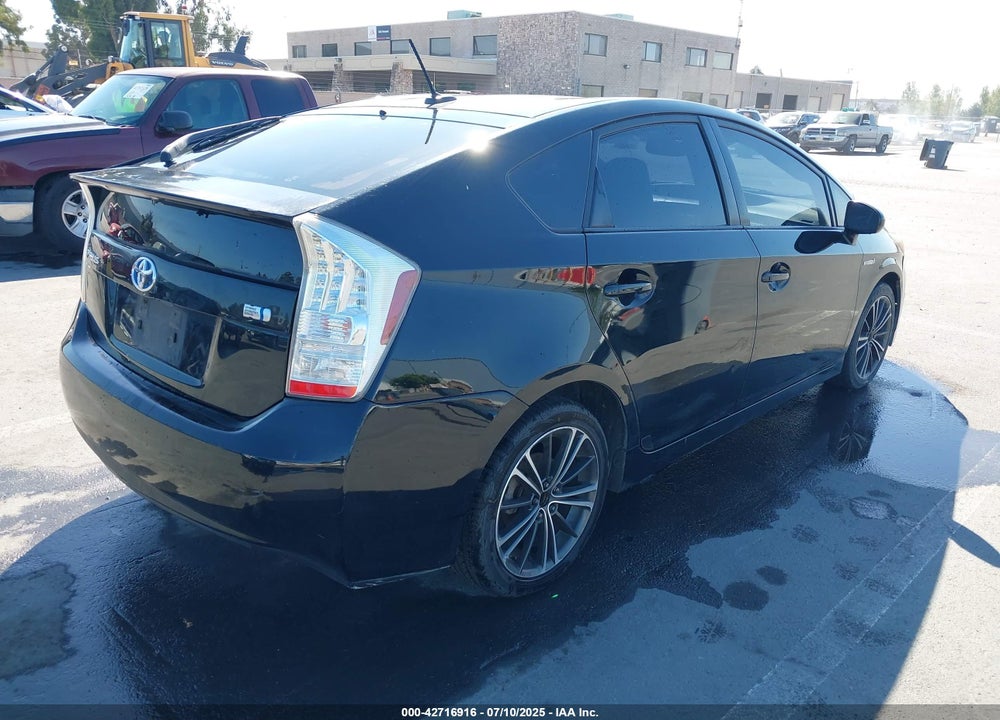 2011 TOYOTA PRIUS VIN: JTDKN3DU8B0319237