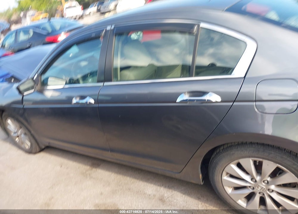 2012 HONDA ACCORD VIN: 1HGCP2F80CA159330