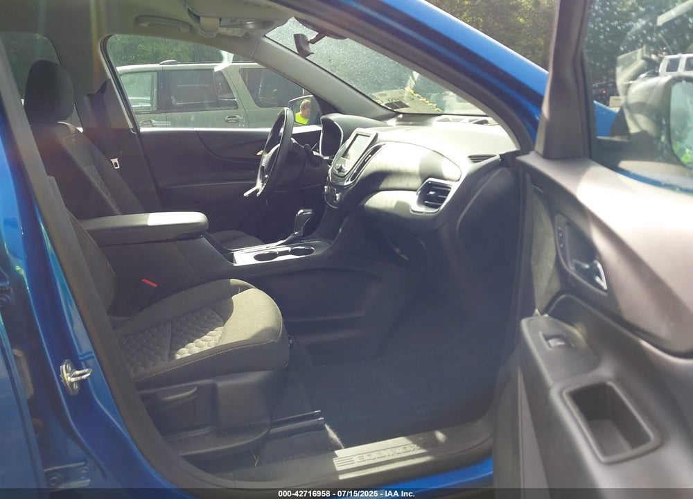 2019 CHEVROLET EQUINOX VIN: 3GNAXUEV6KS536417