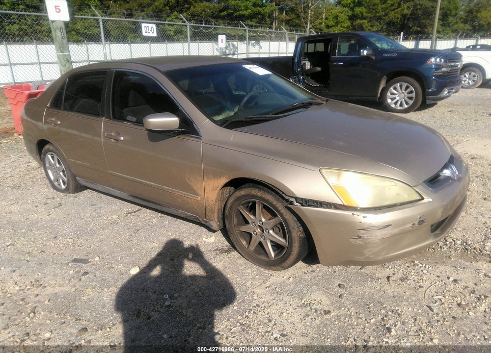 2005 HONDA ACCORD 2.4 LX VIN: 1HGCM56465A153977