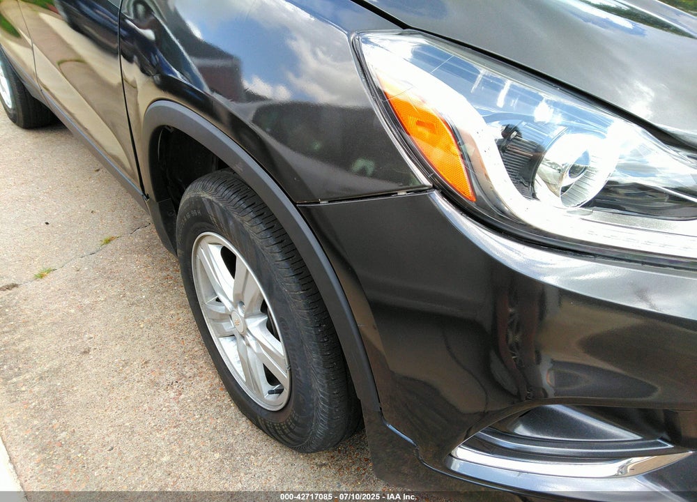 2020 CHEVROLET TRAX VIN: 3GNCJKSB8LL151994
