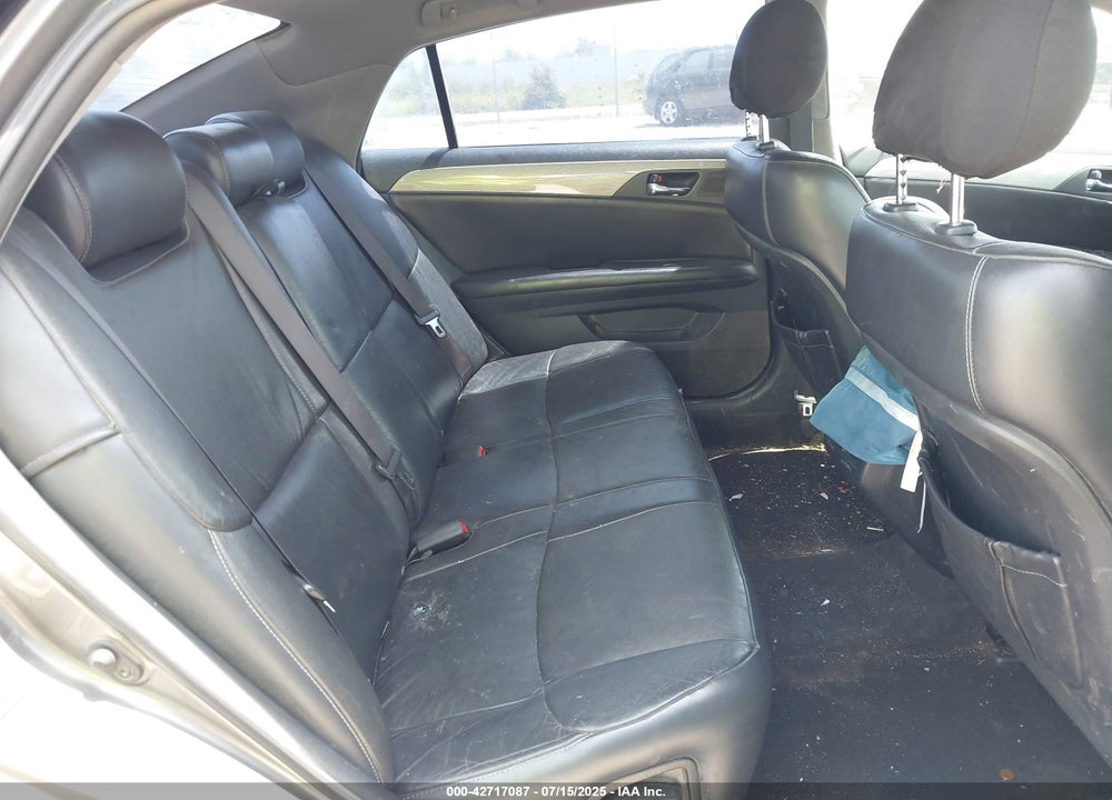 2005 TOYOTA AVALON TOURING VIN: 4T1BK36B95U024709