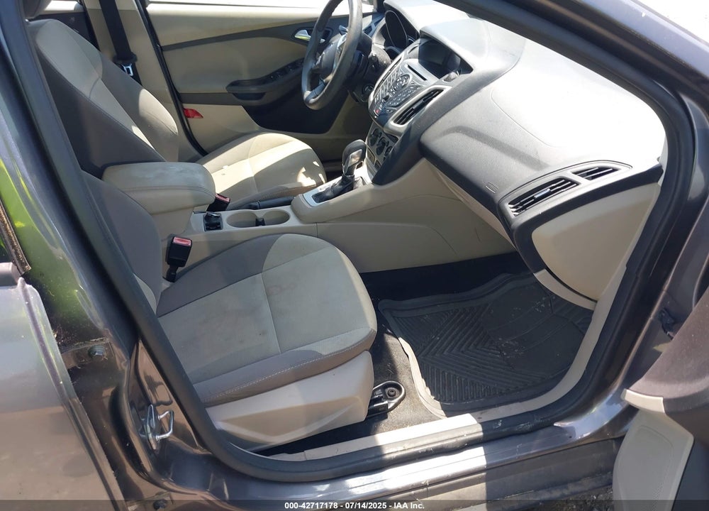 2013 FORD FOCUS VIN: 1FADP3K25DL248350