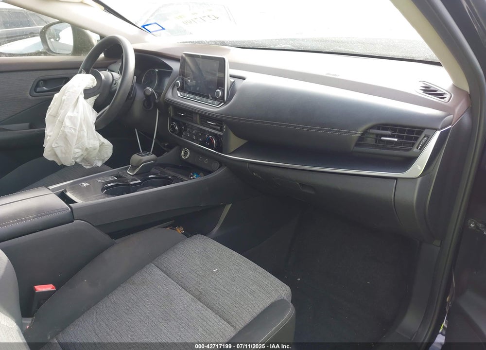 2021 NISSAN ROGUE VIN: JN8AT3AA0MW017988