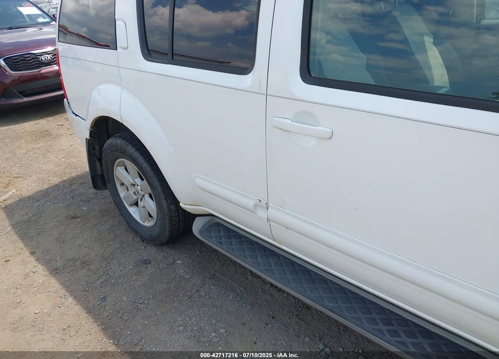 2009 NISSAN PATHFINDER SE VIN: 5N1AR18B29C612651