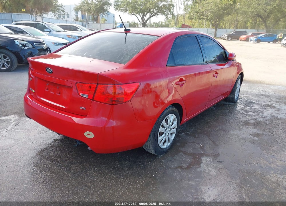 2013 KIA FORTE VIN: KNAFU4A20D5649292