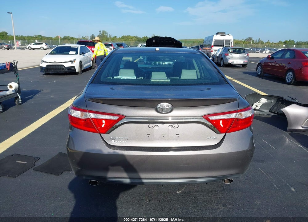 2015 TOYOTA CAMRY VIN: 4T1BK1FK3FU558326