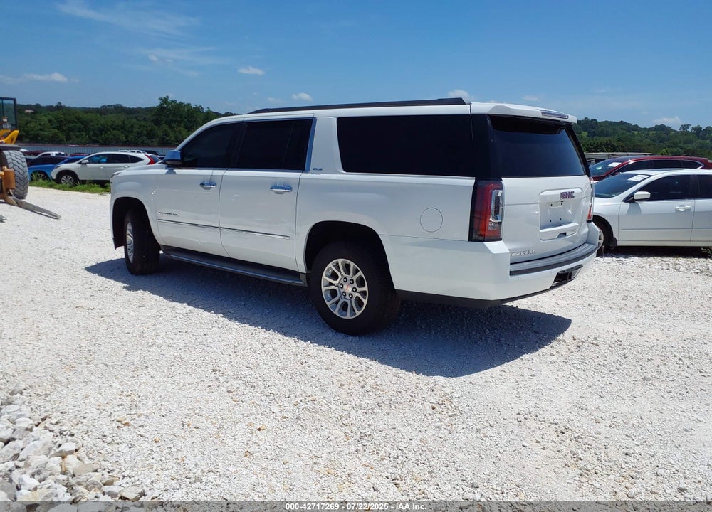 2015 GMC YUKON XL VIN: 1GKS2GKC4FR169126