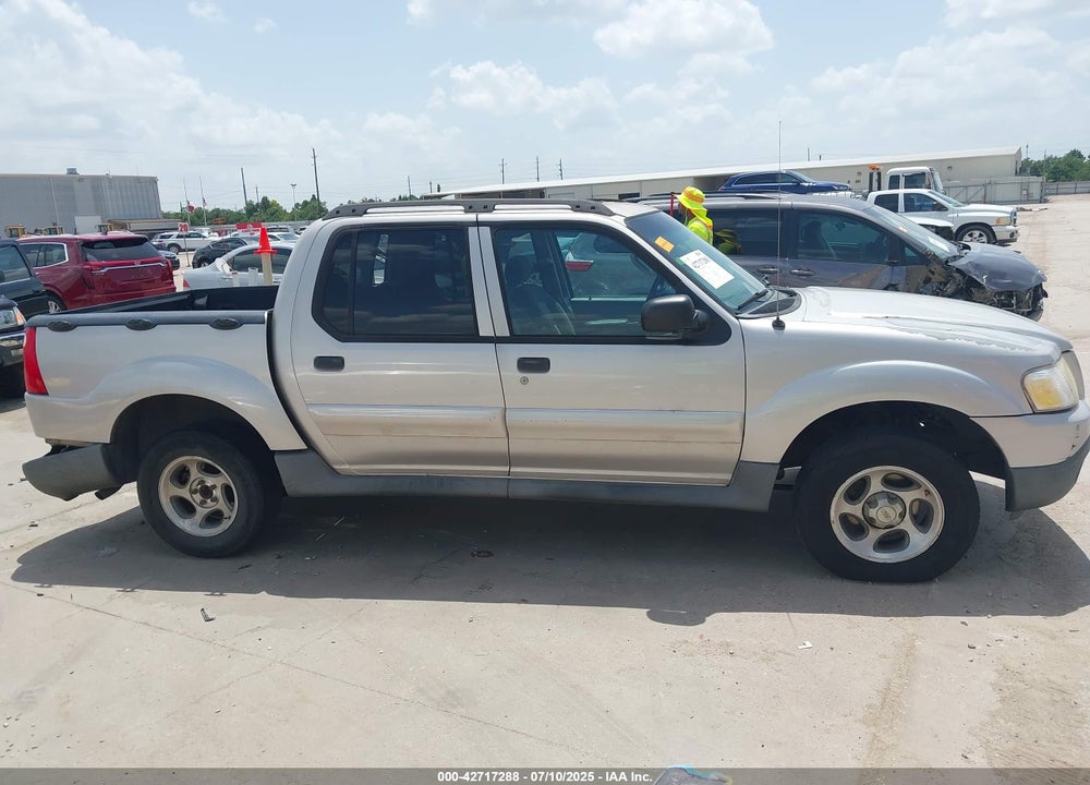 2004 FORD EXPLORER SPORT TRAC ADRENALIN/XLS/XLT VIN: 1FMZU67K54UB69527