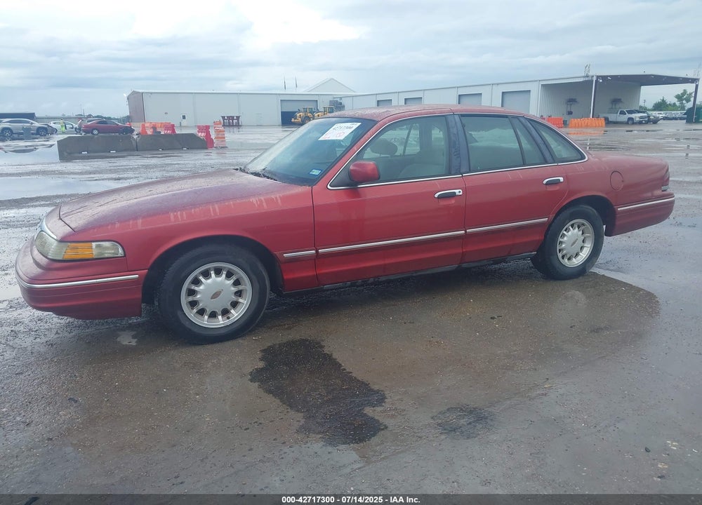 1996 FORD CROWN VICTORIA VIN: 2FALP74W1TX126363
