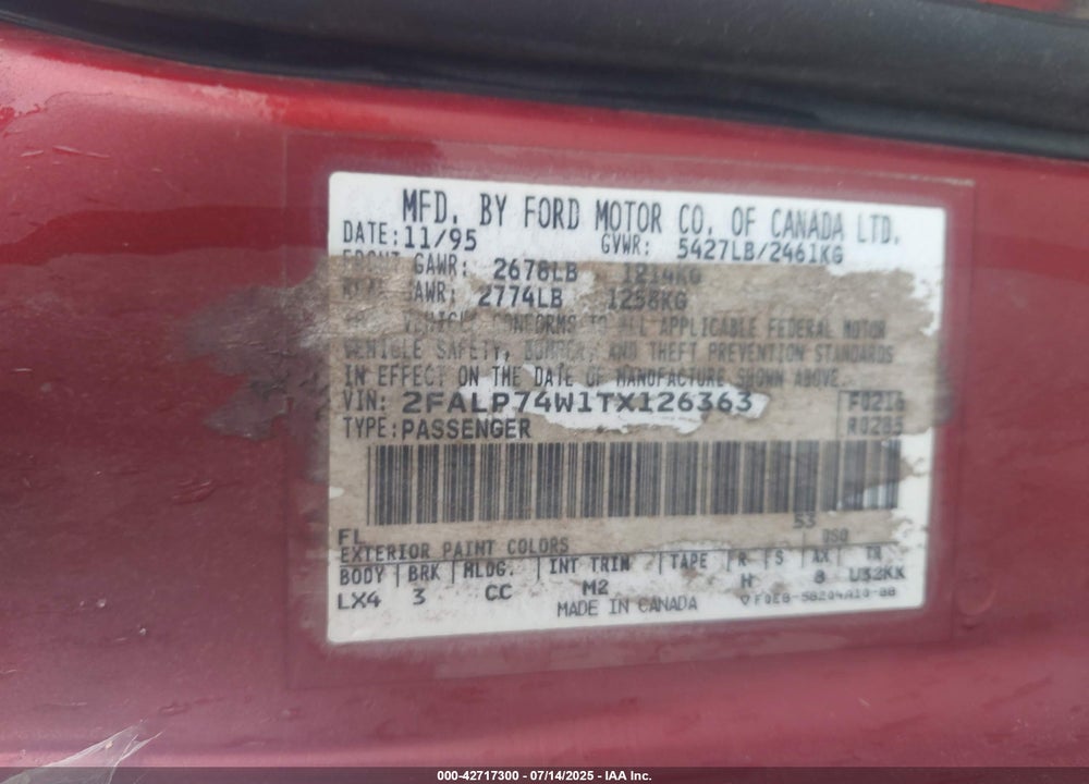 1996 FORD CROWN VICTORIA VIN: 2FALP74W1TX126363