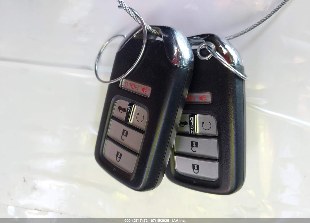 2016 HONDA CIVIC VIN: 19XFC1F38GE026730