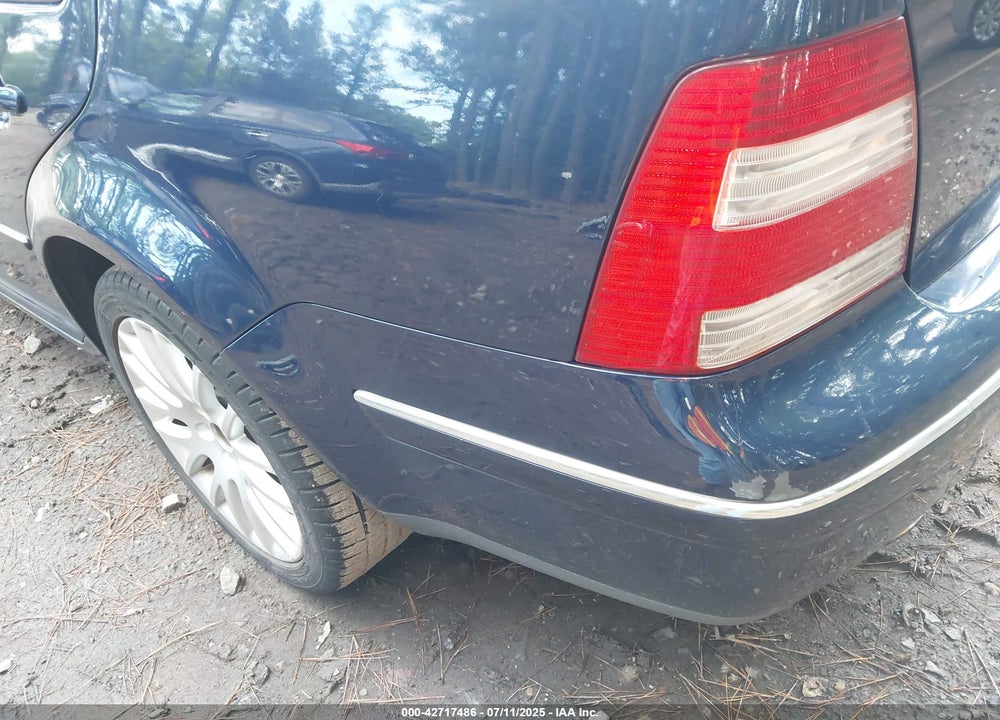 2004 VOLKSWAGEN JETTA GLI VIN: 3VWVH69M34M029077