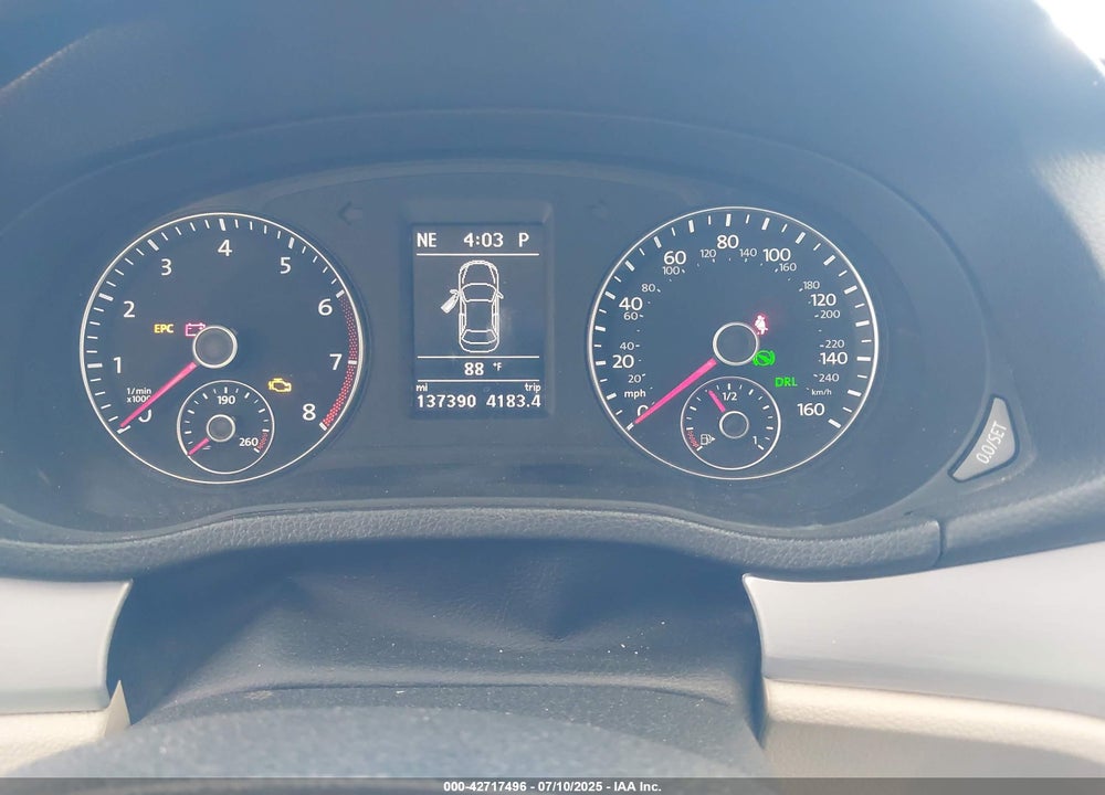 2013 VOLKSWAGEN PASSAT VIN: 1VWBP7A30DC025164