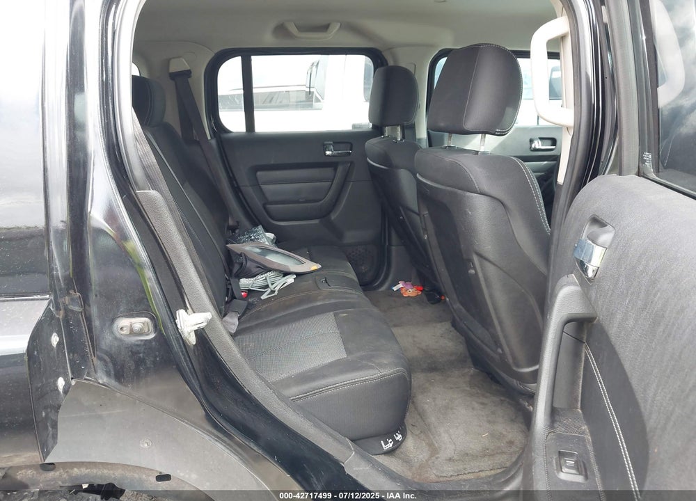 2007 HUMMER H3 SUV VIN: 5GTDN13E678243705