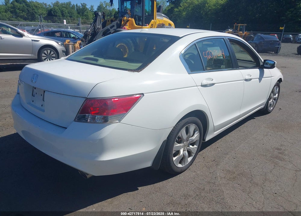 2010 HONDA ACCORD 2.4 EX-L VIN: 1HGCP2F88AA110924
