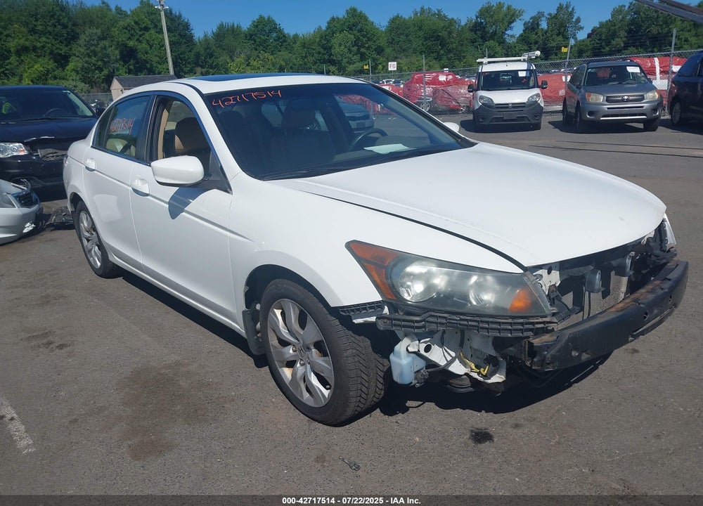 2010 HONDA ACCORD 2.4 EX-L VIN: 1HGCP2F88AA110924