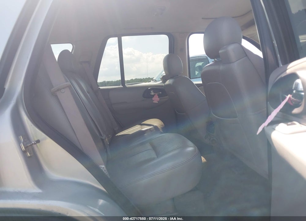 2007 CHEVROLET TRAILBLAZER LT VIN: 1GNDT13S372164487