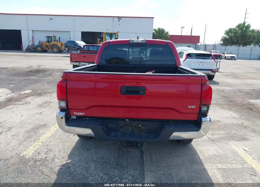 2018 TOYOTA TACOMA SR5 V6 VIN: 3TMAZ5CN3JM072890
