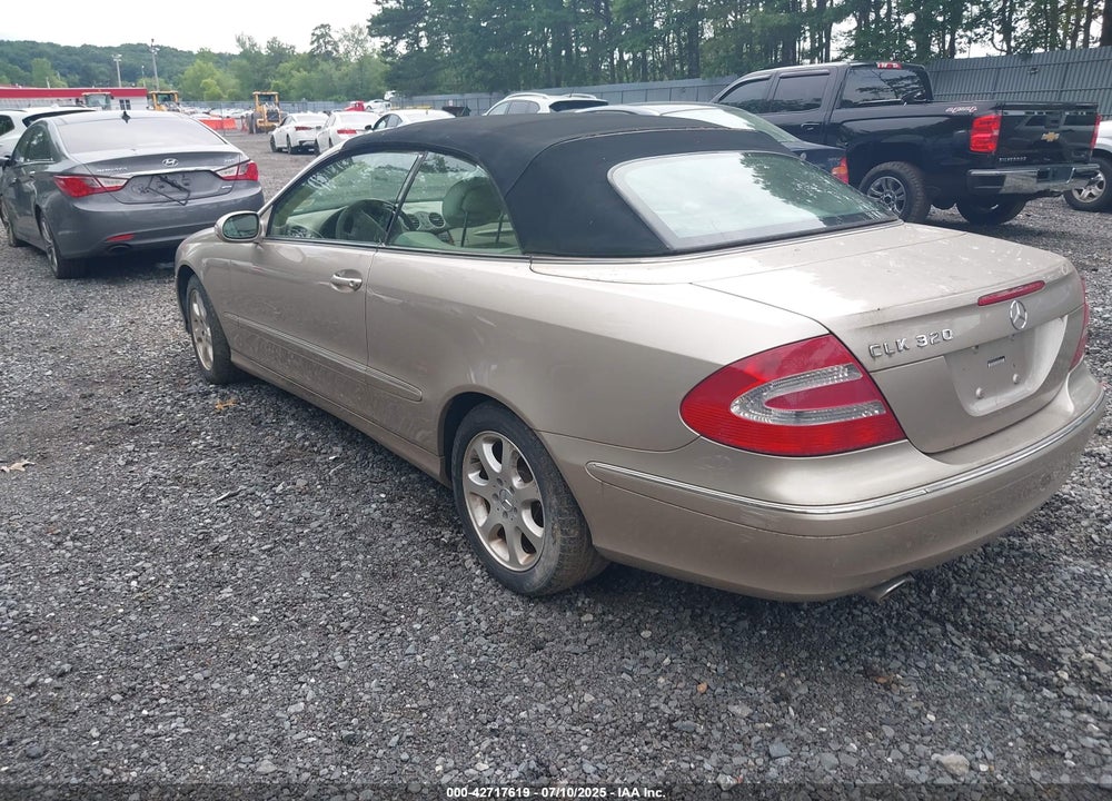 2004 MERCEDES-BENZ CLK 320 VIN: WDBTK65GX4T012529