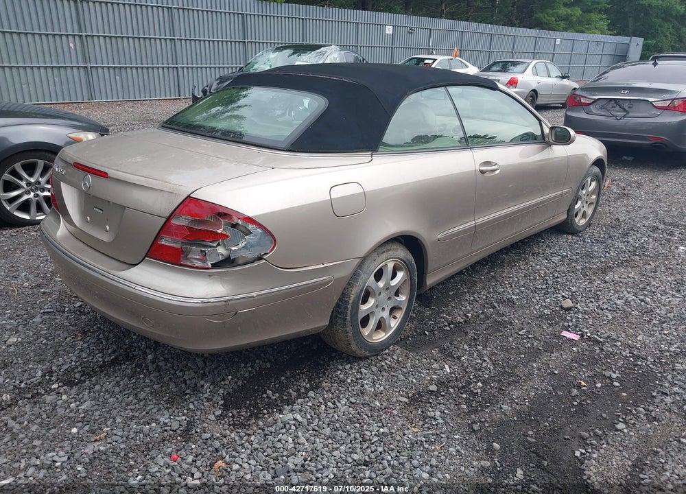 2004 MERCEDES-BENZ CLK 320 VIN: WDBTK65GX4T012529