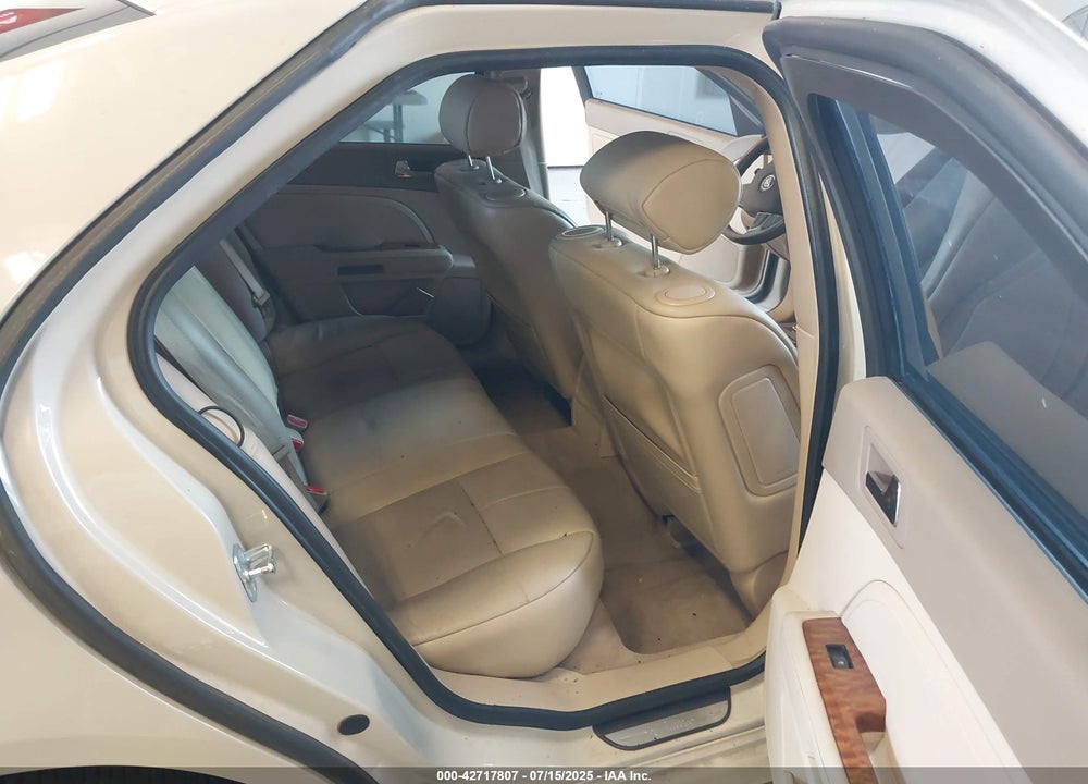 2010 CADILLAC STS VIN: 1G6DU6EV0A0150675