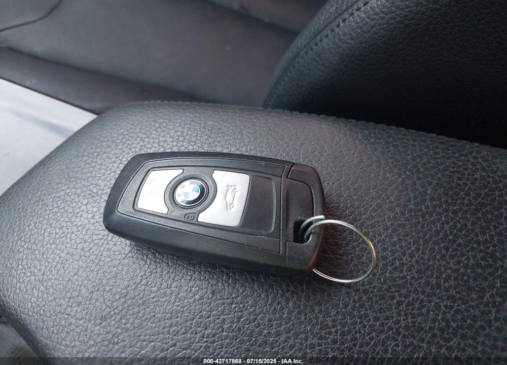 2015 BMW 3 SERIES VIN: WBA3B3G50FNT17277