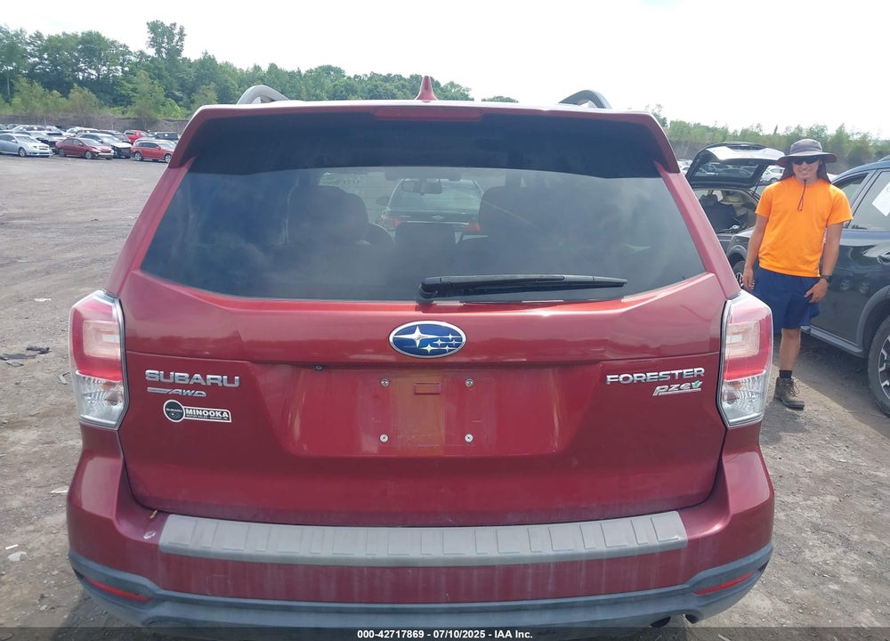 2017 SUBARU FORESTER VIN: JF2SJAGC0HH553807