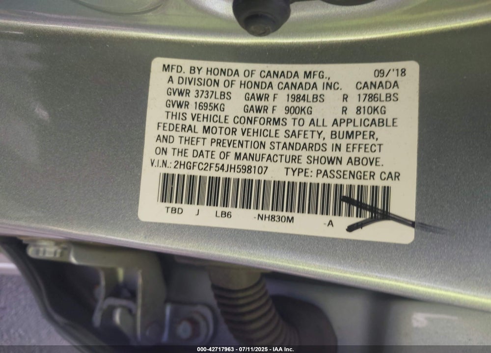 2018 HONDA CIVIC VIN: 2HGFC2F54JH598107