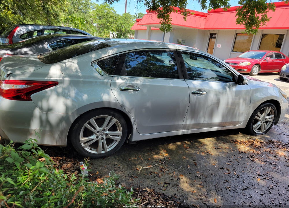 2016 NISSAN ALTIMA VIN: 1N4BL3AP8GC158954