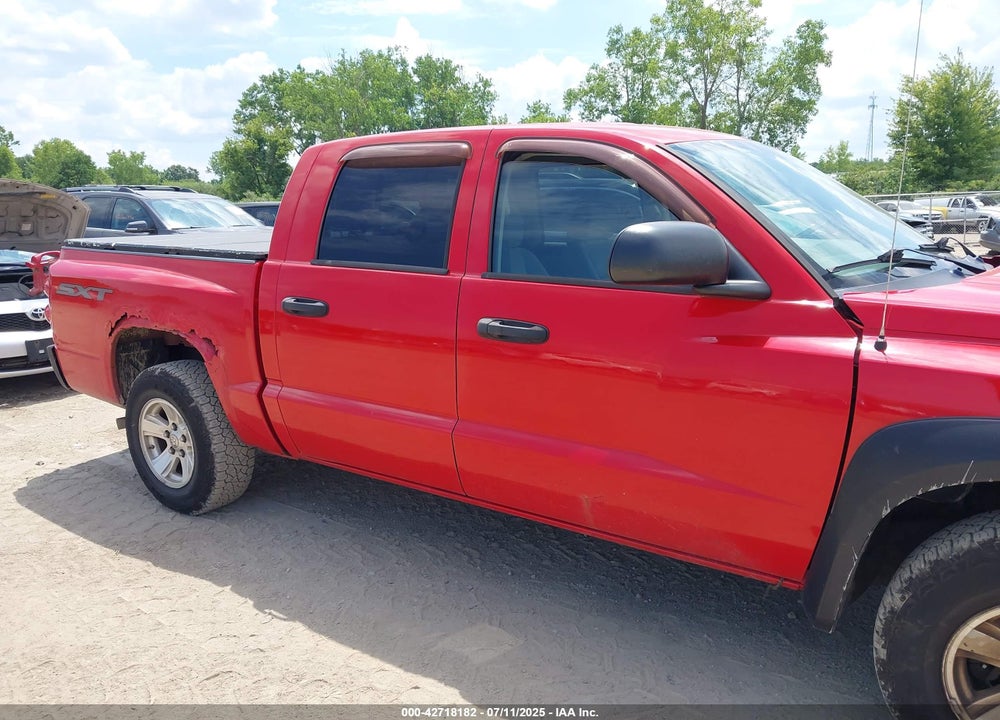 2008 DODGE DAKOTA VIN: 1D7HW38K78S519142
