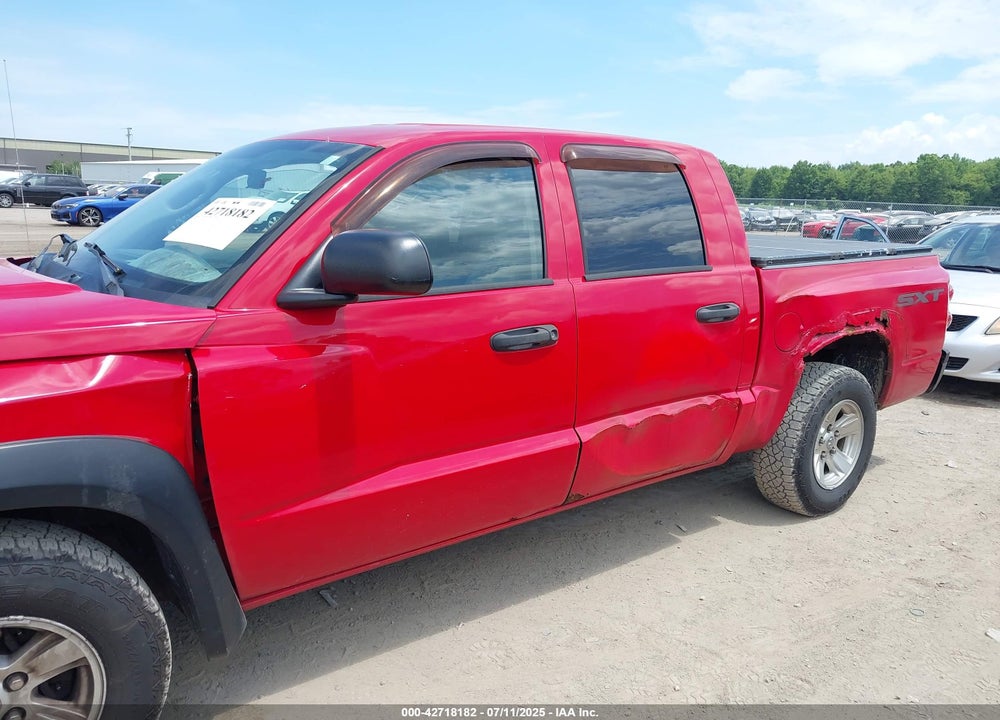 2008 DODGE DAKOTA VIN: 1D7HW38K78S519142