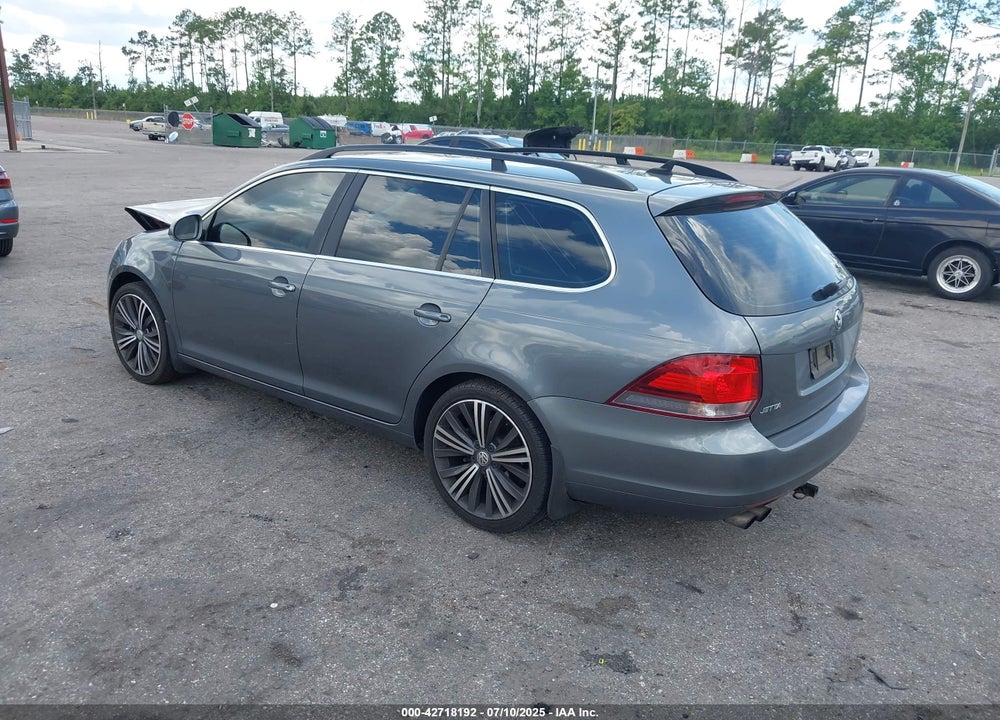 2014 VOLKSWAGEN JETTA SPORTWAGEN VIN: 3VWPL7AJ7EM613739
