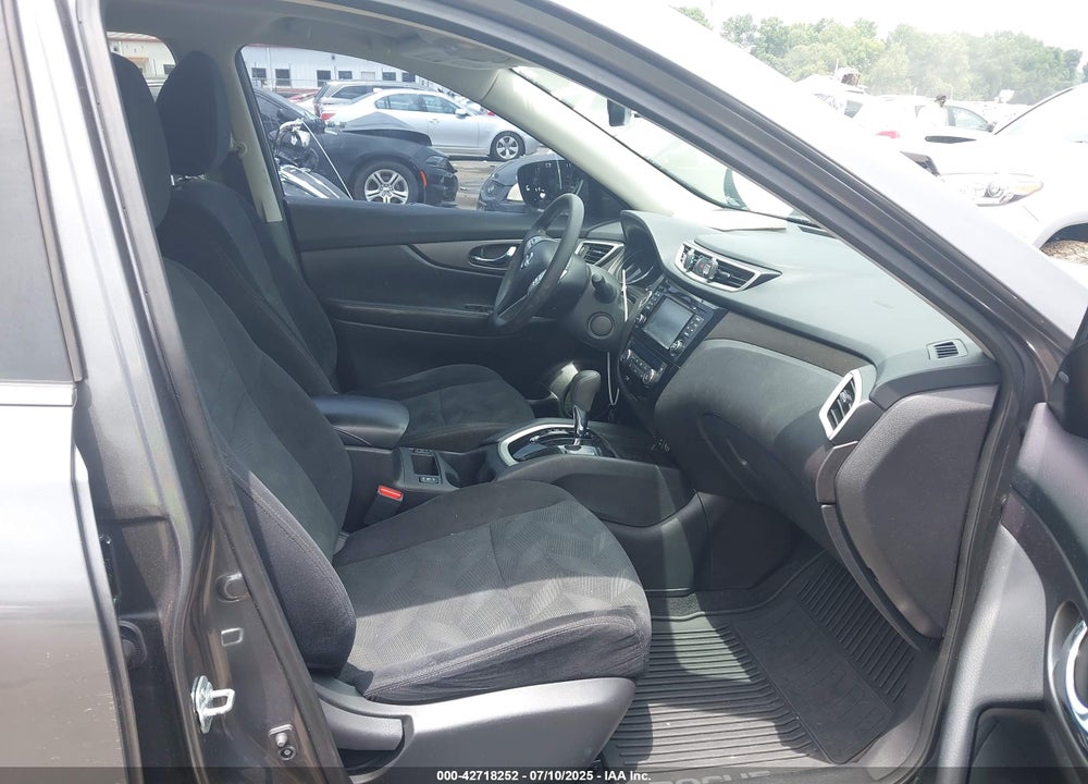 2016 NISSAN ROGUE SV VIN: 5N1AT2MT2GC840748