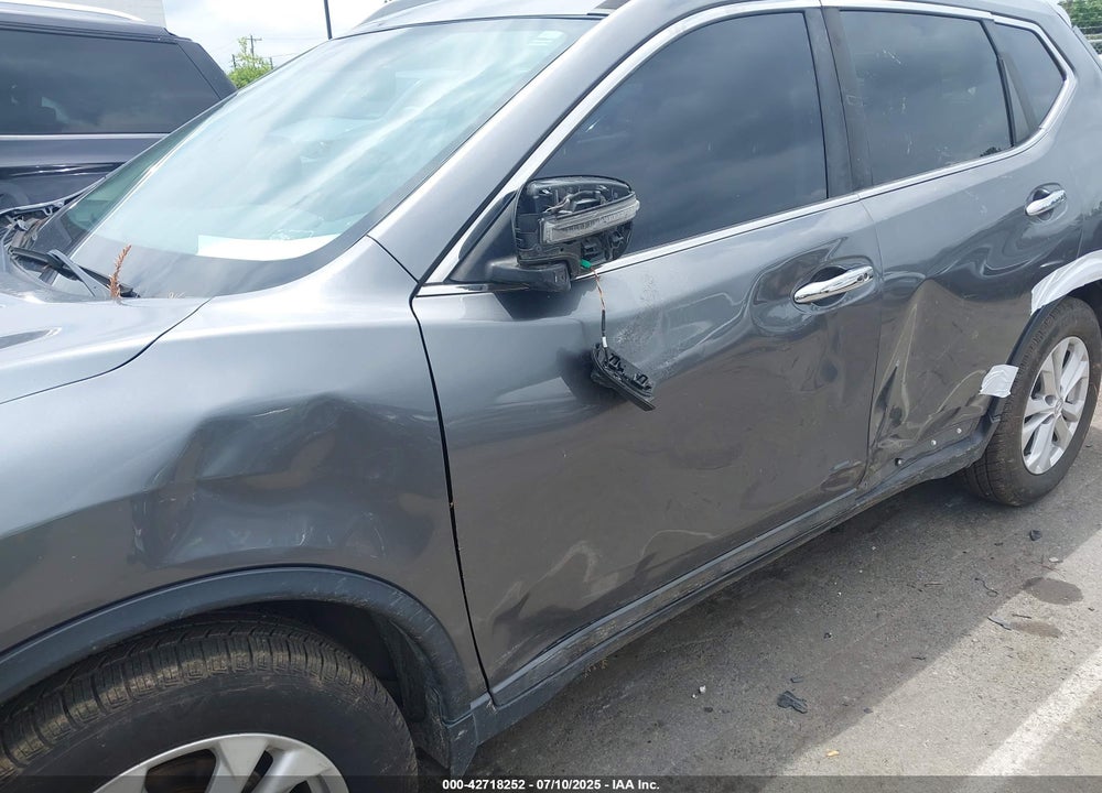 2016 NISSAN ROGUE SV VIN: 5N1AT2MT2GC840748