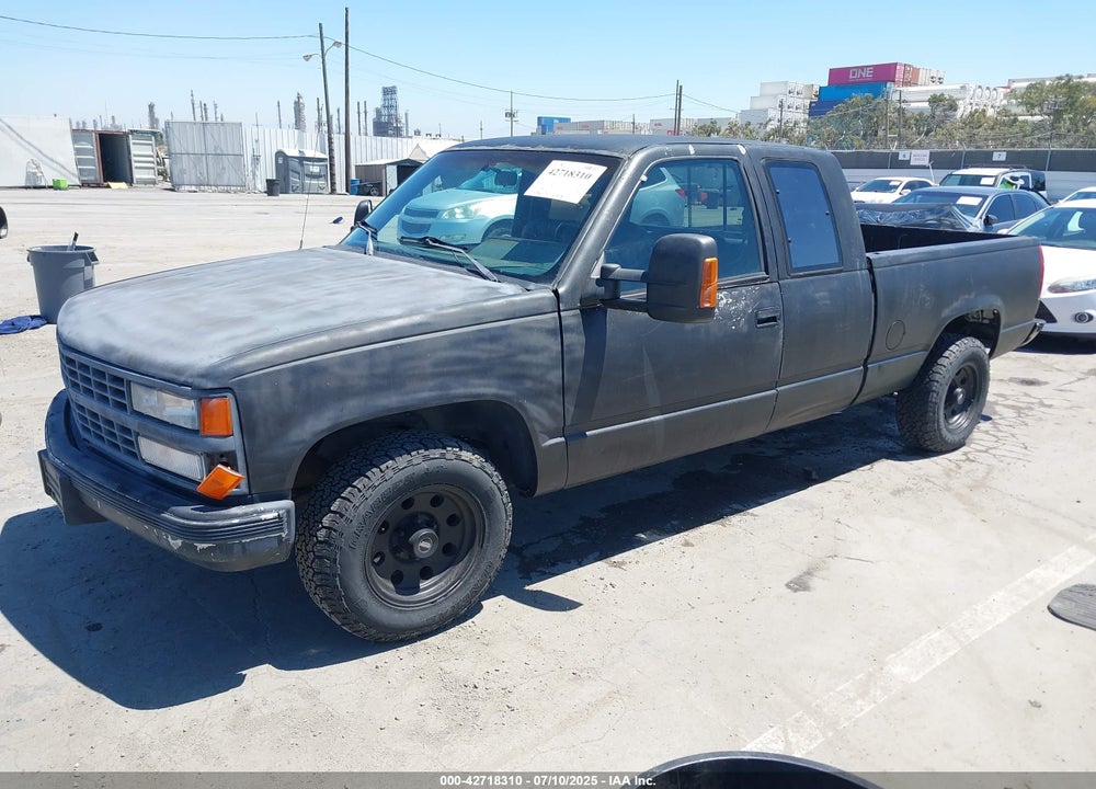 1991 CHEVROLET GMT-400 C2500 VIN: 2GBFC29K8M1143018